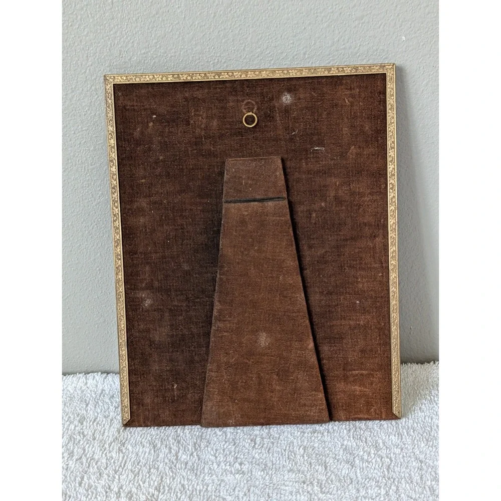 Vintage Arch Gold-Tone Filigree Metal Photo Frame Velvet Back Easel 8 X 10